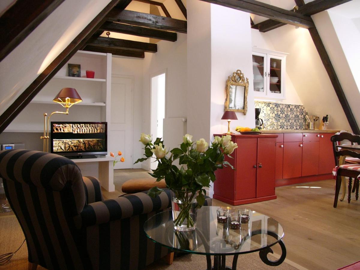 Apartment Weidemannhaus 6 Galerie *